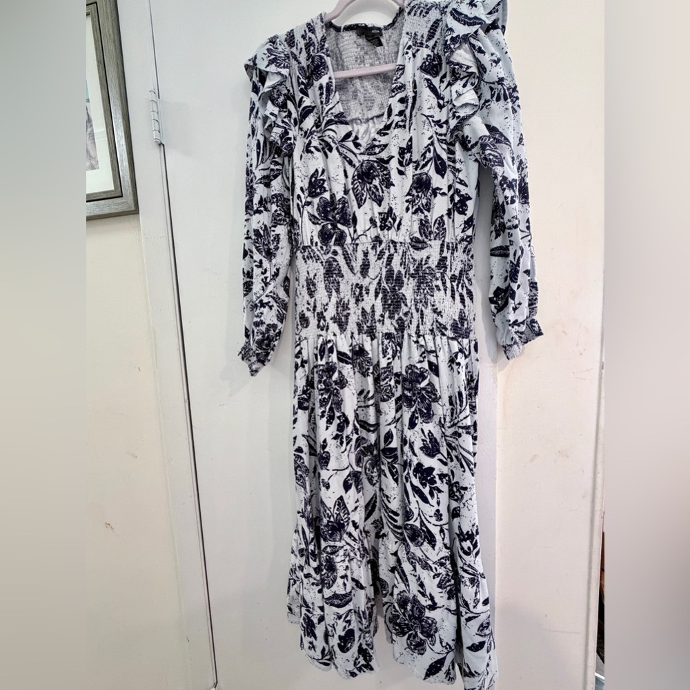 Aqua Smocked Floral Print Midi Dress XL Blue Multi V- Neck Long Sleeve Pullover